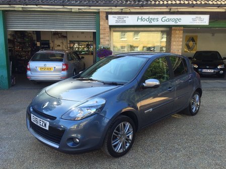 RENAULT CLIO NOW RESERVED GT LINE TOMTOM TCE HIGH SPEC FULL RENAULT SERVICE HISTORY NOW RESERVED