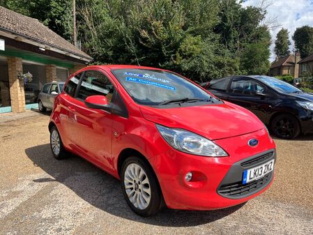 FORD KA 1.2 ZETEC LOW MILEAGE FULL SERVICE HISTORY AC TWO KEYS £35 PER YEAR ROAD TAX